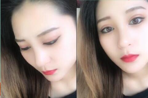 手機直播身材苗條美女主播床上大秀