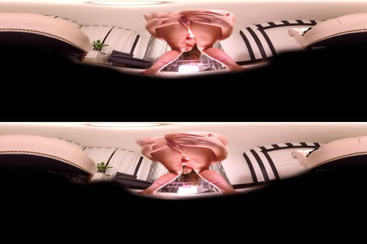 18VR Morgan Rodriguez And Gina Gerson Share Cock VR Porn62