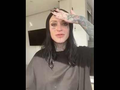 现场秀（问题-答案）。开始我的职业色情事业。