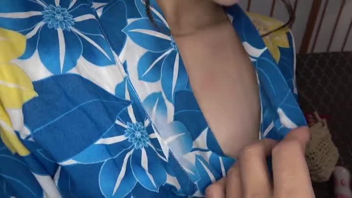 SDK-063 - 女優不詳浴衣を乱してデカ尻を曝け出し欲しがる淫乱妻