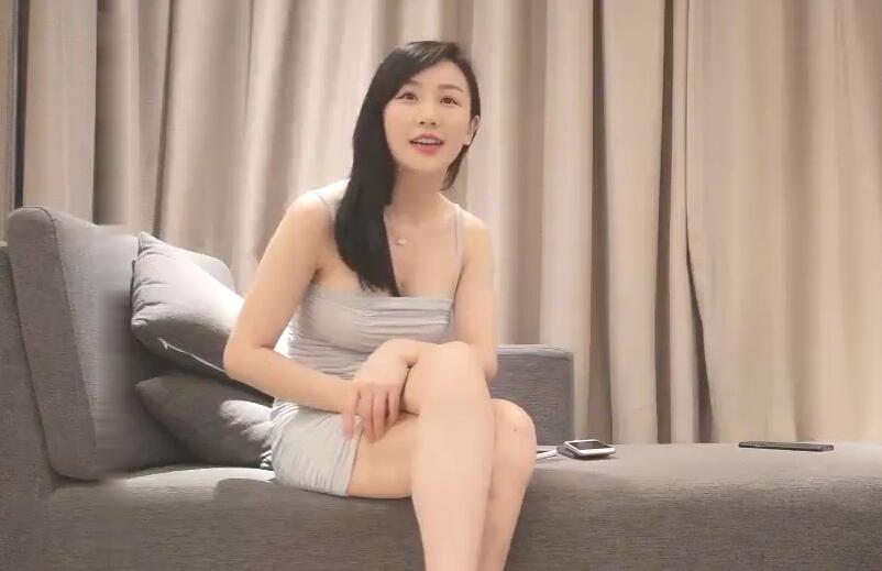 小宝寻花第二场高颜值甜美包臀裙妹子口交舔弄上位骑乘后入侧入猛操呻吟娇喘非常诱人