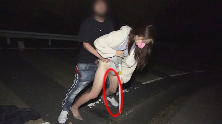 FC2-2984375 【無・素人個撮】昨年出会った一番エグいドM娘を連れ回し店内露出リモバイ責めから初の路上青姦で池ができる程ハメ潮絶頂させ室内で束縛で虐 new