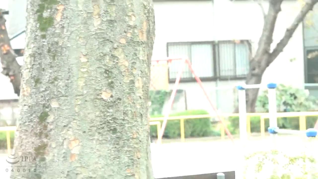 黒人廃工場美少女連れ去りレ●