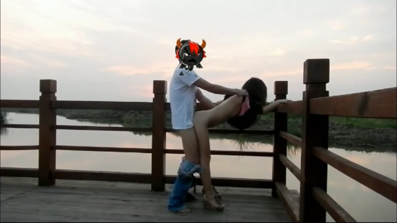 【极品稀缺露出】5位极品漂亮良家少妇4位露脸，大尺度露出