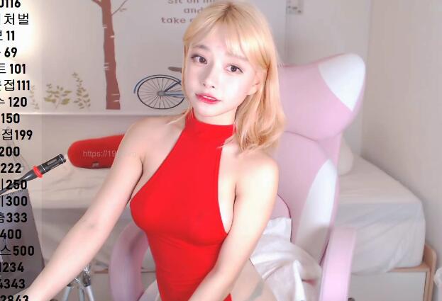 逆天颜值卡哇伊性感美女情趣中国红自摸大秀