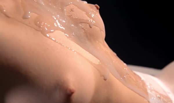 0051_Veneisse-Sultry girl ge double fisted from girlfriend76