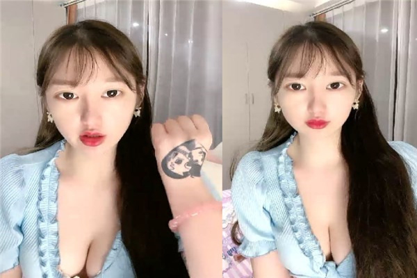 镜头拿到下面没穿内裤掰开极品粉穴特写掏出白嫩美乳揉捏真粉嫩