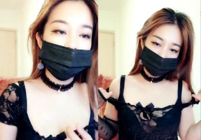 手机直播福利女神级主播白虎妹4情趣蕾丝豹纹丁字裤特写粉嫩骚逼道具抽插高清录制