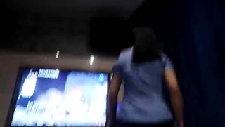 老哥专攻足浴勾搭全程拍摄，驾车带出去开房操，大耳环熟女洗完澡口交舔屌，后入大屁股骑乘猛操