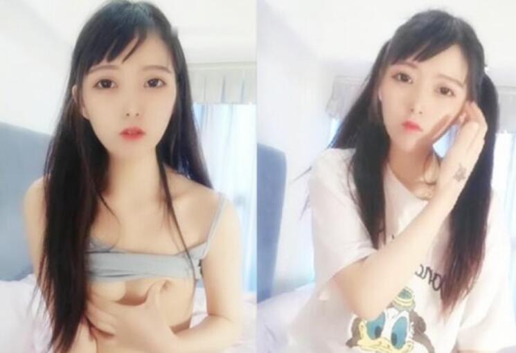 高颜值双马尾萌妹子狗狗花小尺度露奶诱惑撩起衣服小露逼逼非常诱人