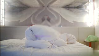 [学生妹系列] 约啪泰国可爱学生妹~小穴紧致难以进入~慢慢插入还是让她痛到不行QQ