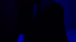 Наказал свою суку за плохое поведение