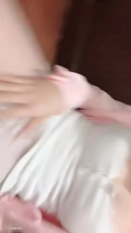 和歌山来女子大生自身性抑教志太垂麻A