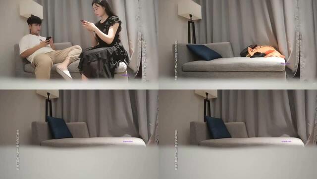 探花210713 小寶尋花第二場高顔值大長腿黑裙妹子，開檔黑絲高跟鞋鏡頭前口交騎乘猛操