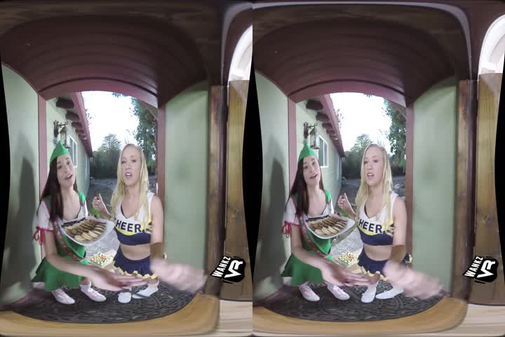 18VR Daisy Lee Loves Fuck In Stockings VR Porn44