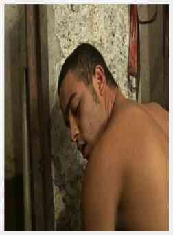 裸露的同性恋与他的热朋友