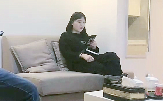 约操气质美妞先聊聊天培养感情美女不喜欢叫