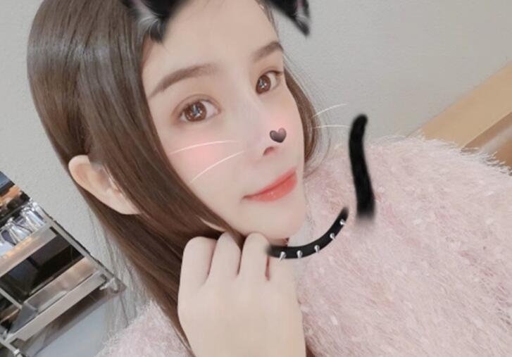 亲身体验深圳漂亮爆乳兼职女自拍流出啪啪口技胸器大无比逼逼很嫩各种玩操把客人喊姐夫