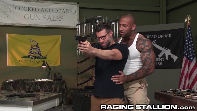 Ragingstalion多毛，跨种族