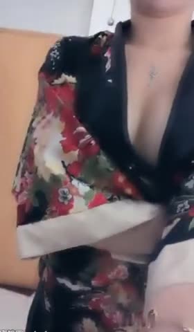 My name is NINI, everyone is welcome to support me-ph5f1aff7f1bad0.mp4