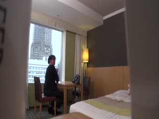 高雅的脸被高潮弄的脸扭曲了 本性觉醒 与清秀美女的对战记录