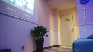 伟哥探花04-21沐足店撩良家全程直播