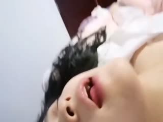 表兄妹在家乱伦尽情啪啪