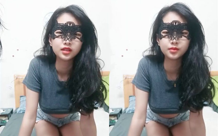 小迷妹呀02年童颜巨乳柳腰玉乳