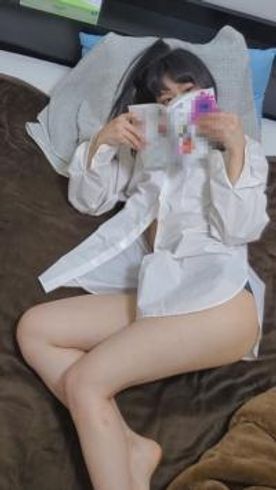 8まで♯金欠の美尻の裏垢女子満喫代わりに自宅を使われたので中出し