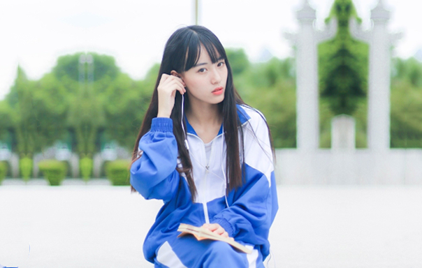 可爱高三少女喜欢精液的味道被主人的魔手弄到阴蒂高潮又被大肉棒搞到欲仙欲死