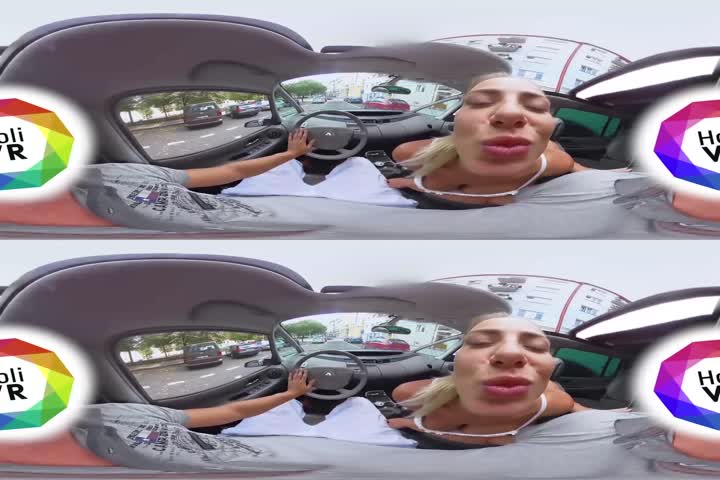 [HOLIVR 360VR] Cum for the Tip. Horny Waitress Fucked Hard_WWW.HOLIVR.COM