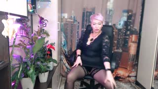 Kinky mature bitch fucks herself with a transparent dildo in private on her wedding anniversary!