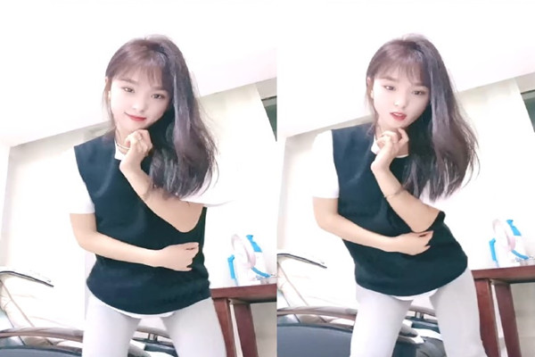 清纯靓丽长发妹子全裸自慰胸型比心换上黑丝特写私处可惜就是木耳已黑