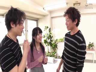 YMDD-122 町で一番の美少女！ 爆乳カメラ女子 霧島さくら