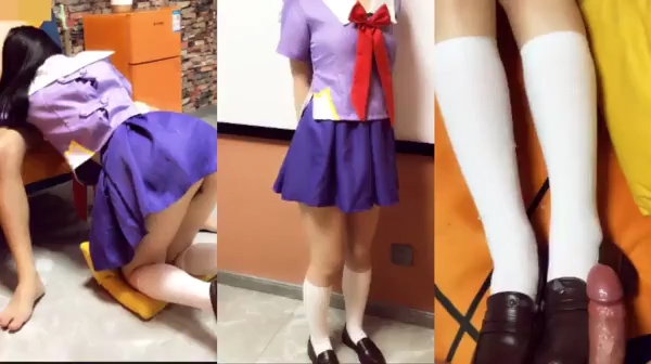 极品正妹强制高潮射脚上刺激了