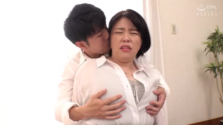 TOEN-051三浦なお美 49歳 初撮りEカップ豊満人妻AVデビュー