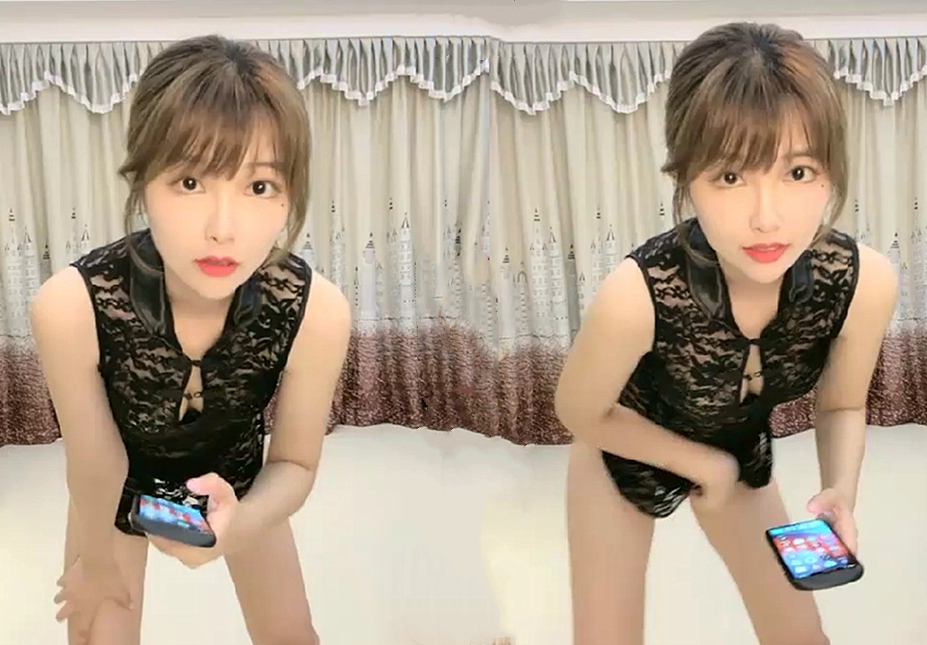 长相甜美萌妹约了个炮友过来啪啪脱光光互摸上位骑乘侧入多种姿势搞完再跳蛋自慰~2