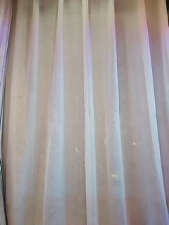 zhubo性感御姐露出丰满肤白的奶头出来真是极度诱惑