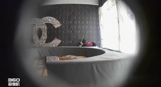 多远都要在一起~两个人从进房就黏TT~一炮不够，你们可以打两炮唷~!!