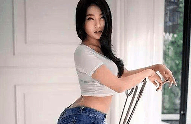 好喜欢你这么对我超粗暴做爱越虐我越兴奋水超多