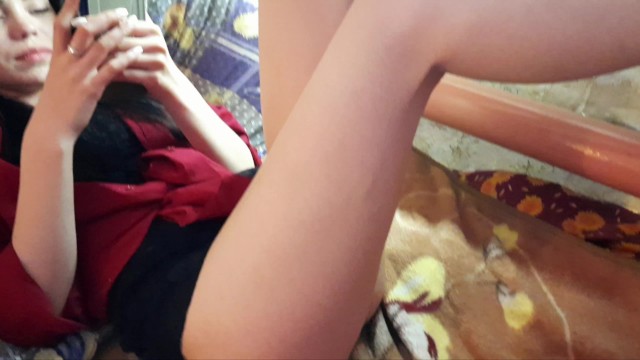 Не удержалась и отсосала на первом свидание