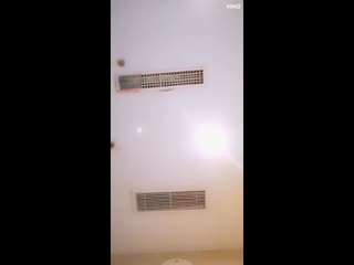 土豪出大价钱让主播女教授去足浴店勾引男技师