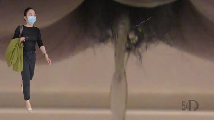 【极品 厕拍】顶级女神《高品质 女神级☆高端女神2》重磅来袭 女神美女毛毛B 无毛蝴蝶B靓妹BB超嫩10V 高清版~2~54d7hd03