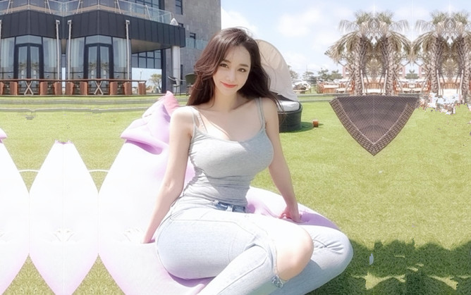 小伙约没聊几天网友就开房啪啪花臂纹身一线天肥穴吸吮奶子互摸调情太紧张有点软休息一会扶着屁股猛操