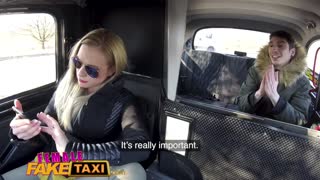 Female Fake Taxi Shy cheating boyfriend fucks blonde cab driver on backseat