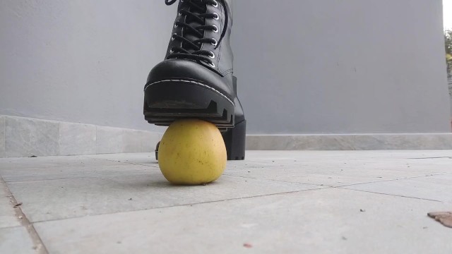 Nymphelin女士为你打破一切