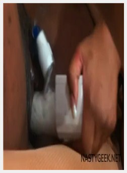 两个黑婊子互相干