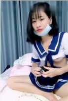 学生妹私拍流出 直播自慰超诱人