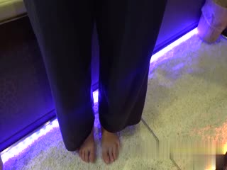 美乳美臀的24岁美容师