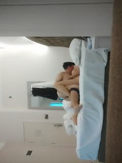 zhubo2021_11_25，【爱情故事】，网恋奔现，泡良达人，最新斩获33岁离异少妇，第二炮，休息后不能放过，浪叫连连激情四射